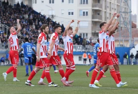 TVITOVI - Zvezdaši nezadovoljni suđenjem, a nekima je bilo i dosadno